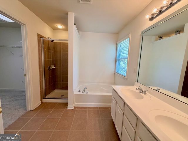 6243 Sawtooth Oak Court SE, Mableton, GA 30126