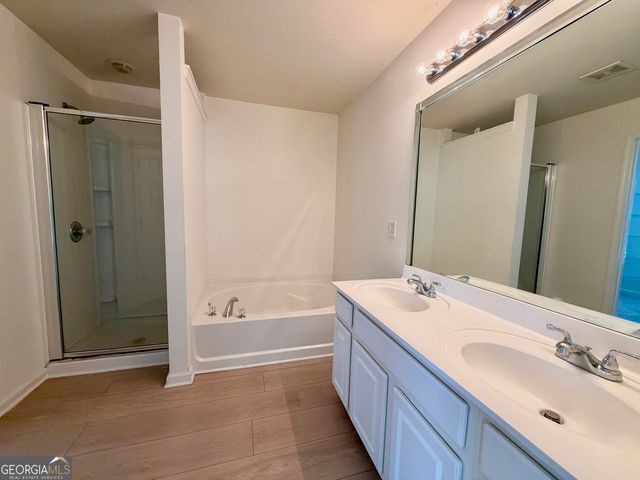 6243 Sawtooth Oak Court SE, Mableton, GA 30126