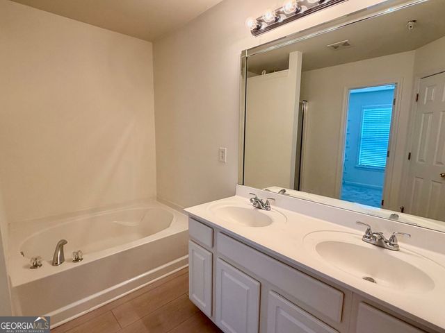 6243 Sawtooth Oak Court SE, Mableton, GA 30126