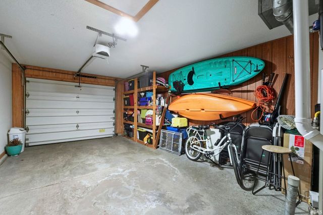 8301 Lamplighter Court, Fort Wayne, IN 46835