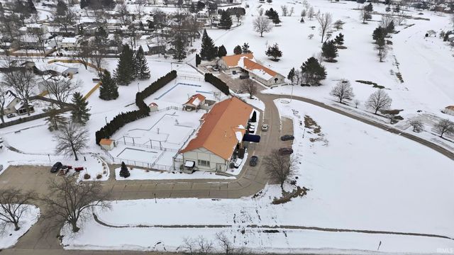 8301 Lamplighter Court, Fort Wayne, IN 46835