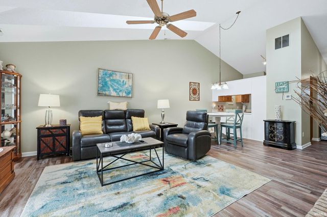 8301 Lamplighter Court, Fort Wayne, IN 46835