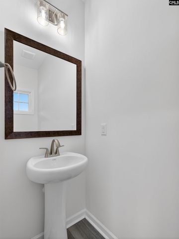 142 Odell Drive, Cayce, SC 29033