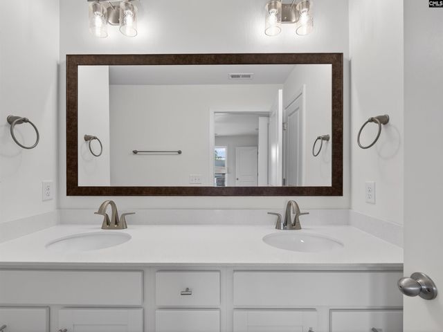 142 Odell Drive, Cayce, SC 29033