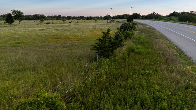 1395 S Highway 95, Smithville, TX 78957