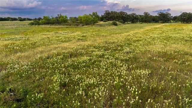 1395 S Highway 95, Smithville, TX 78957