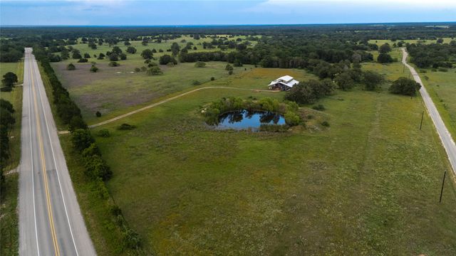 1395 S Highway 95, Smithville, TX 78957
