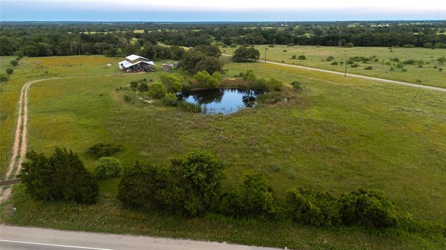 1395 S Highway 95, Smithville, TX 78957