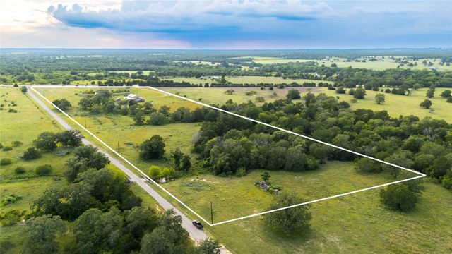 1395 S Highway 95, Smithville, TX 78957