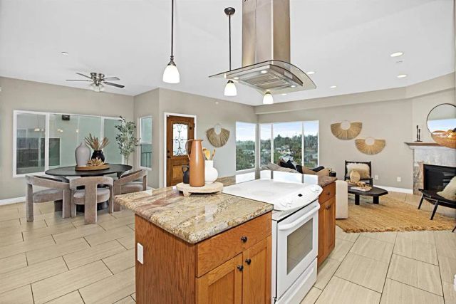 363 Maria Avenue, Spring Valley, CA 91977