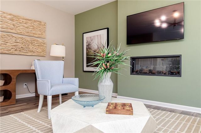 76 Hickory Grove Avenue, Lawrenceville, GA 30046