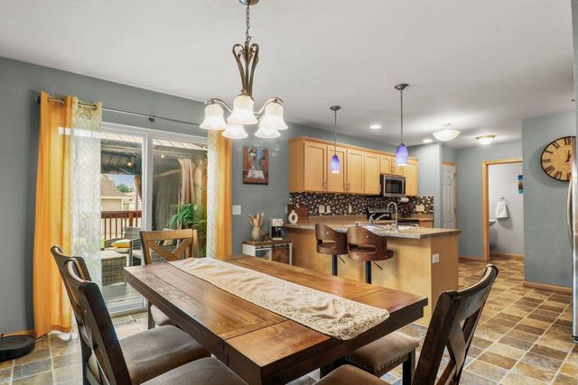 7015 Reston Heights Drive, Madison, WI 53718