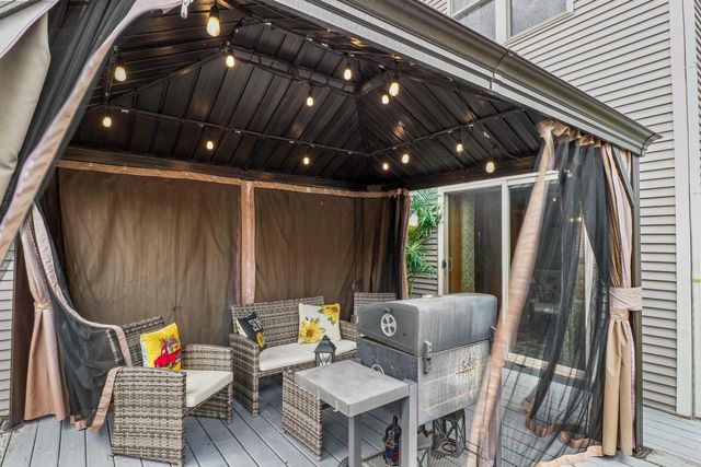 7015 Reston Heights Drive, Madison, WI 53718