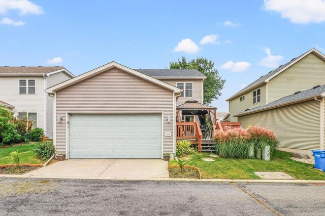 7015 Reston Heights Drive, Madison, WI 53718
