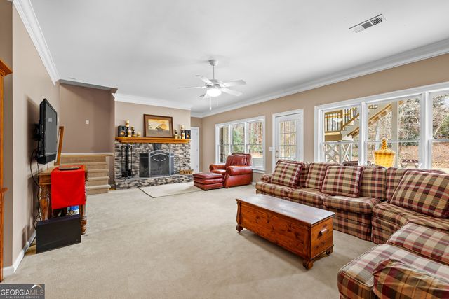 109 Windridge, Lagrange, GA 30240