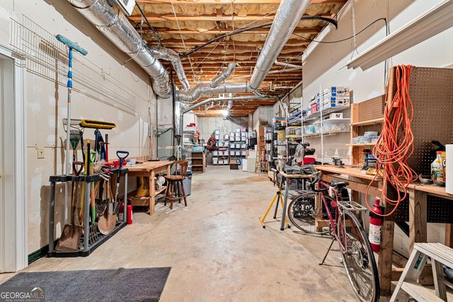 109 Windridge, Lagrange, GA 30240