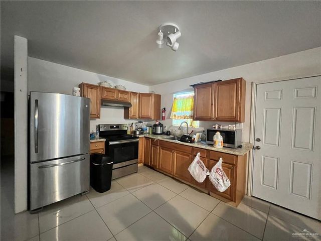 507 W Costa Rica Avenue, Pharr, TX 78577