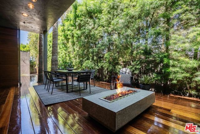 3601 Wade Street, Los Angeles, CA 90066