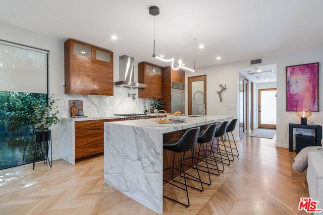 3601 Wade Street, Los Angeles, CA 90066