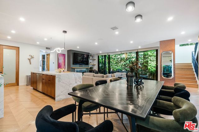 3601 Wade Street, Los Angeles, CA 90066