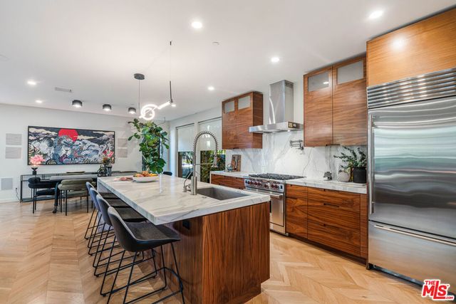 3601 Wade Street, Los Angeles, CA 90066