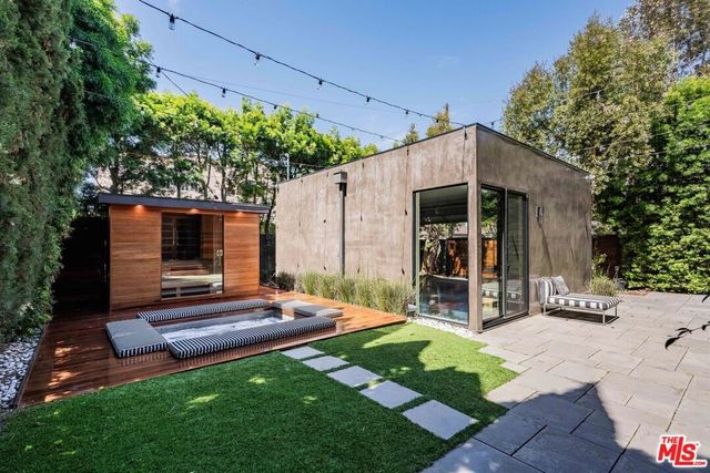 3601 Wade Street, Los Angeles, CA 90066