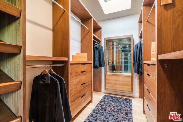 3601 Wade Street, Los Angeles, CA 90066