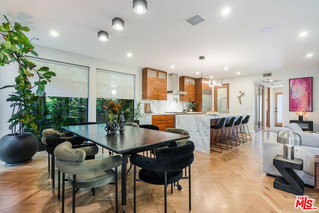 3601 Wade Street, Los Angeles, CA 90066