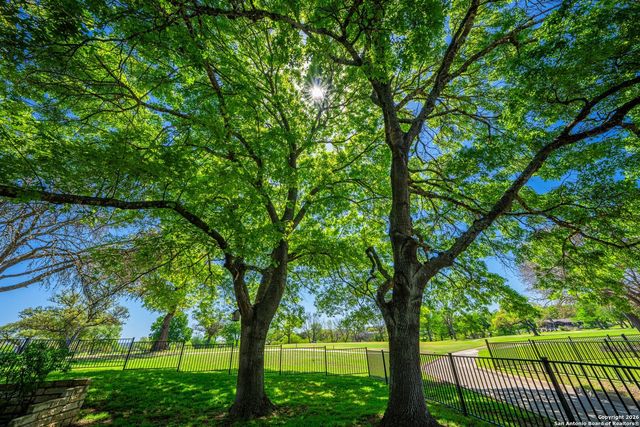 530 Sand Bend, Kerrville, TX 78028