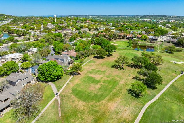 530 Sand Bend, Kerrville, TX 78028