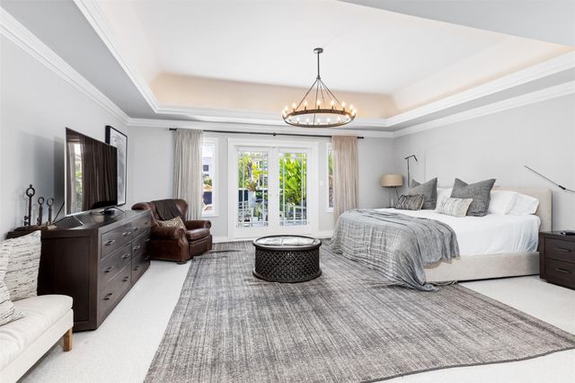 166 Royal Palm Drive, Fort Lauderdale, FL 33301