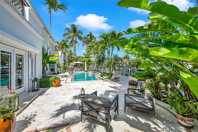 166 Royal Palm Drive, Fort Lauderdale, FL 33301