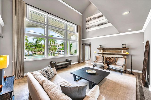 166 Royal Palm Drive, Fort Lauderdale, FL 33301