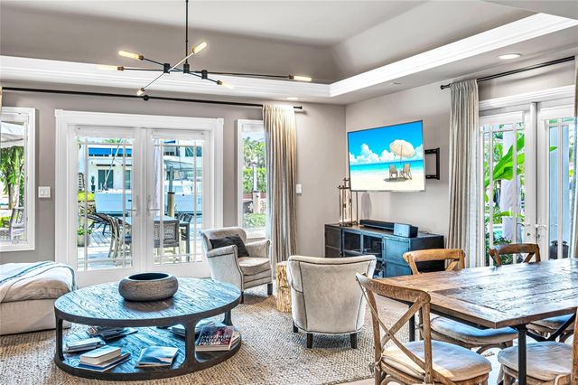 166 Royal Palm Drive, Fort Lauderdale, FL 33301