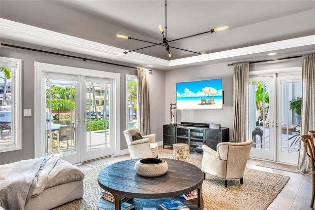 166 Royal Palm Drive, Fort Lauderdale, FL 33301