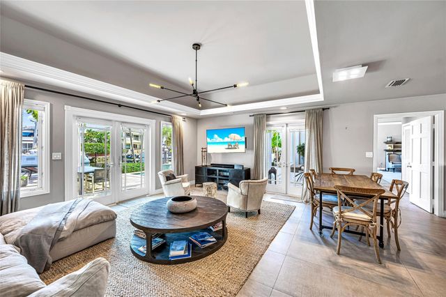 166 Royal Palm Drive, Fort Lauderdale, FL 33301