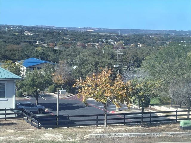 1213 Delsie DR B, Austin, TX 78734