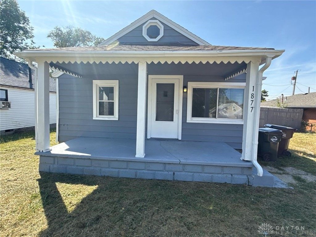 1877 Montgomery Avenue, Fairborn, OH 45324