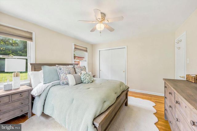 39 HAVERFORD RD, Ardmore, PA 19003