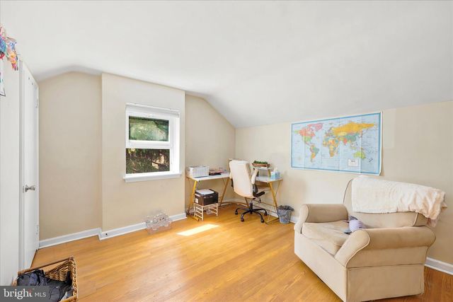 39 HAVERFORD RD, Ardmore, PA 19003