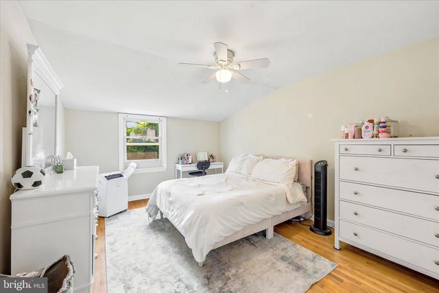 39 HAVERFORD RD, Ardmore, PA 19003