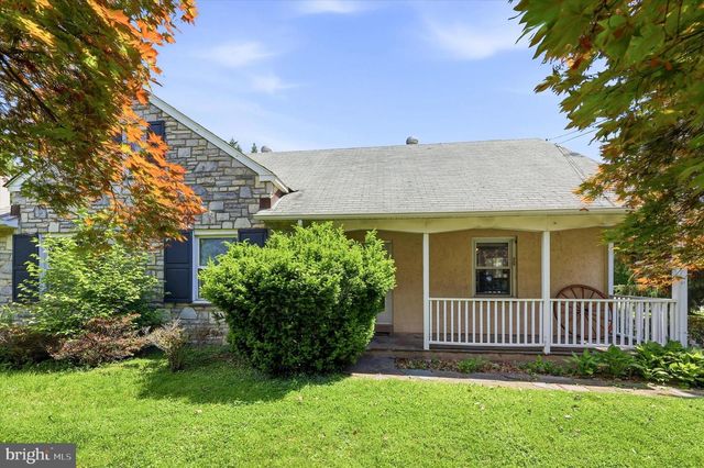 39 HAVERFORD RD, Ardmore, PA 19003