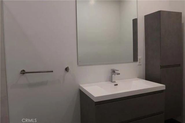 620 E Palm 302, Burbank, CA 91501