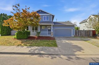 2523 Concord St, Woodburn, OR 97071