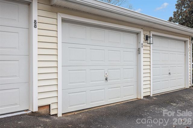 16344 Redstone Mountain Lane, Charlotte, NC 28277