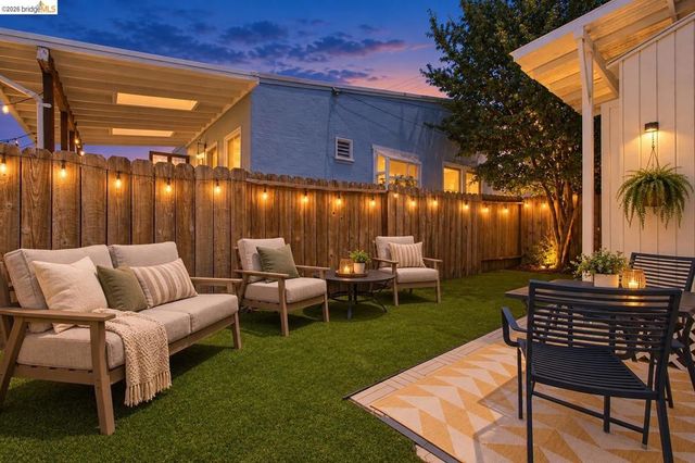 2081 Bonar St, Berkeley, CA 94702