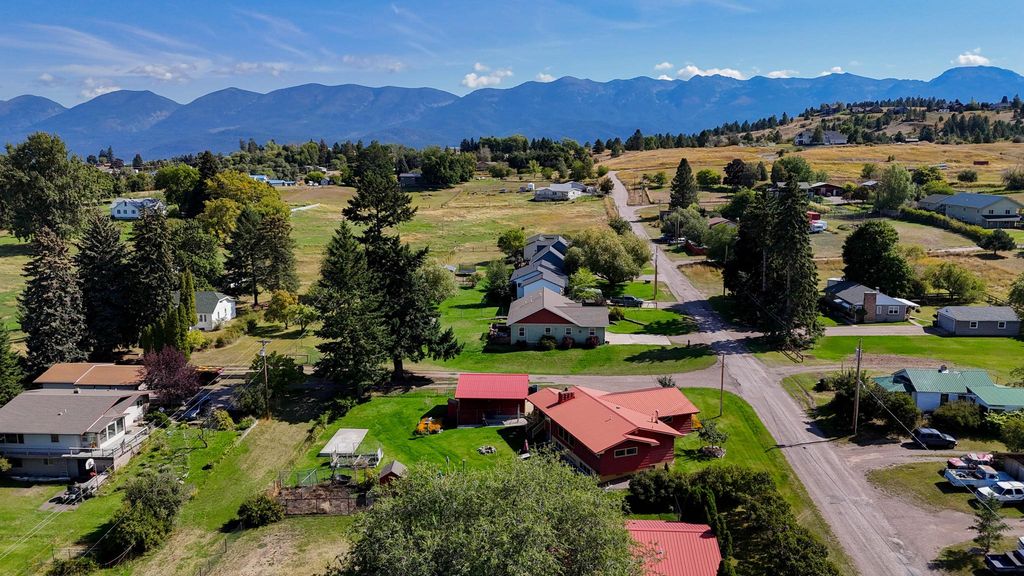 1205 11th Avenue E, Polson, MT 59860 photo 4