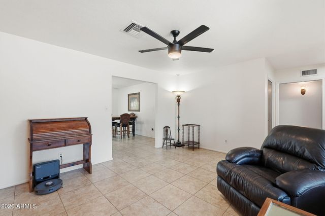 846 N WHITING Circle, Mesa, AZ 85213