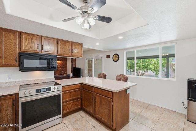 846 N WHITING Circle, Mesa, AZ 85213