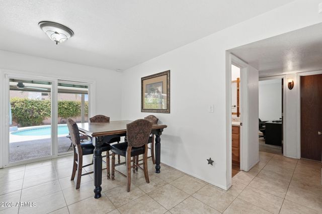 846 N WHITING Circle, Mesa, AZ 85213